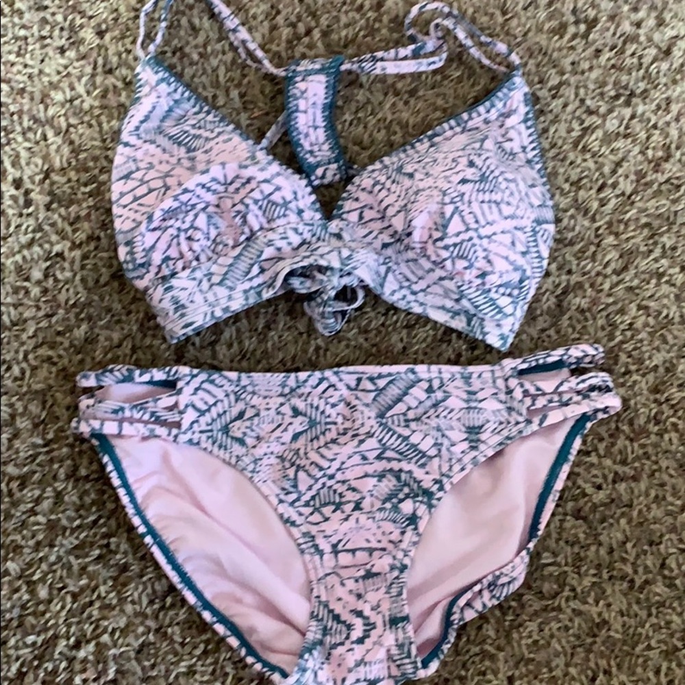 Target Swimsuit Bikini Set: D/DD